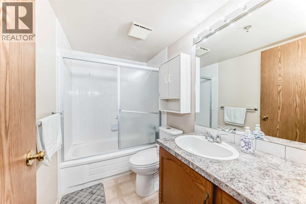 Photo 19 of 504 2011 University Drive Nw, Calgary AB