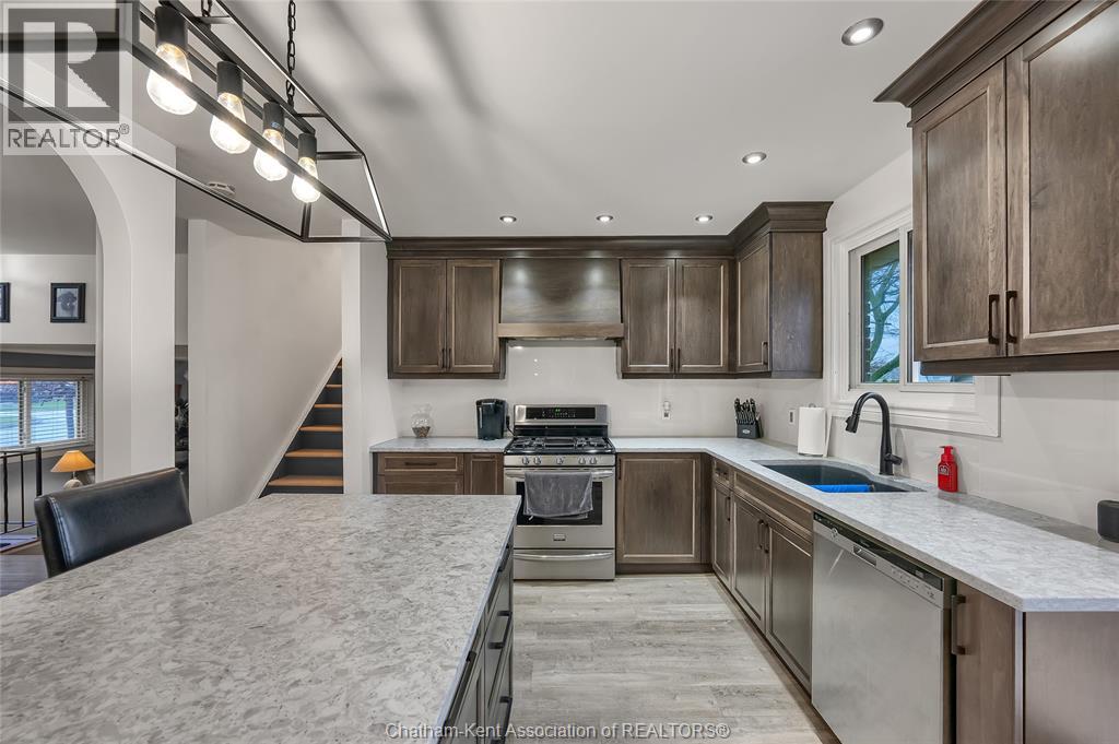 Photo 11 of 12 Donalda Drive, Chatham ON