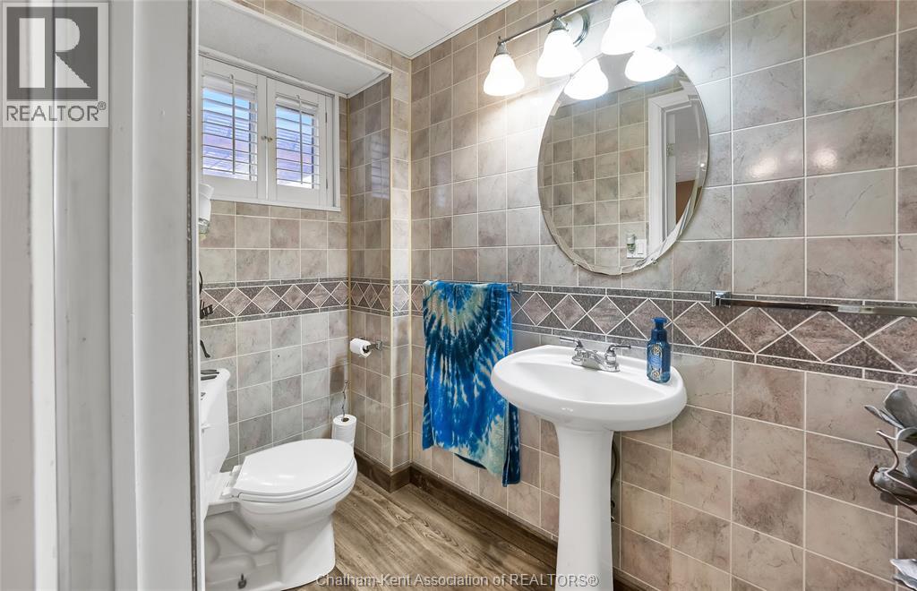 Photo 25 of 12 Donalda Drive, Chatham ON