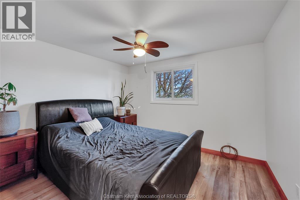 Photo 30 of 12 Donalda Drive, Chatham ON