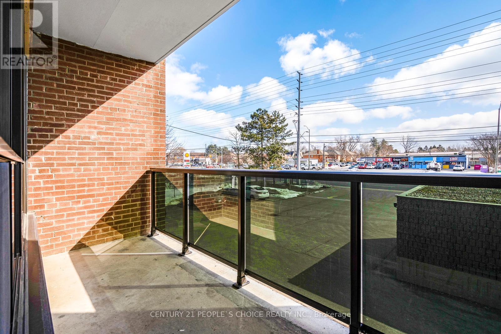 Photo 17 of 307 1219 Dundas Street W, Mississauga ON