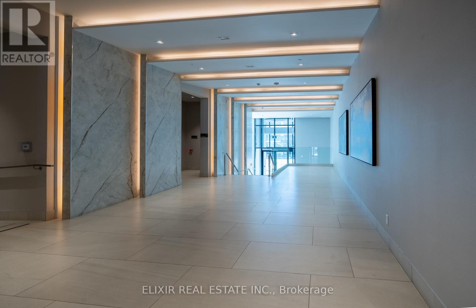 Photo 26 of 615 4208 Dundas Street W, Toronto ON