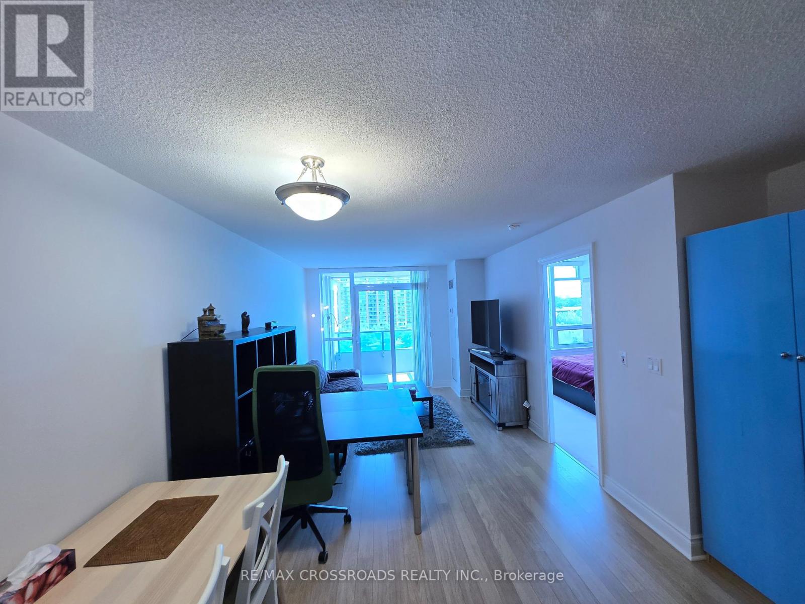 Photo 9 of 659 23 Cox Boulevard, Markham ON