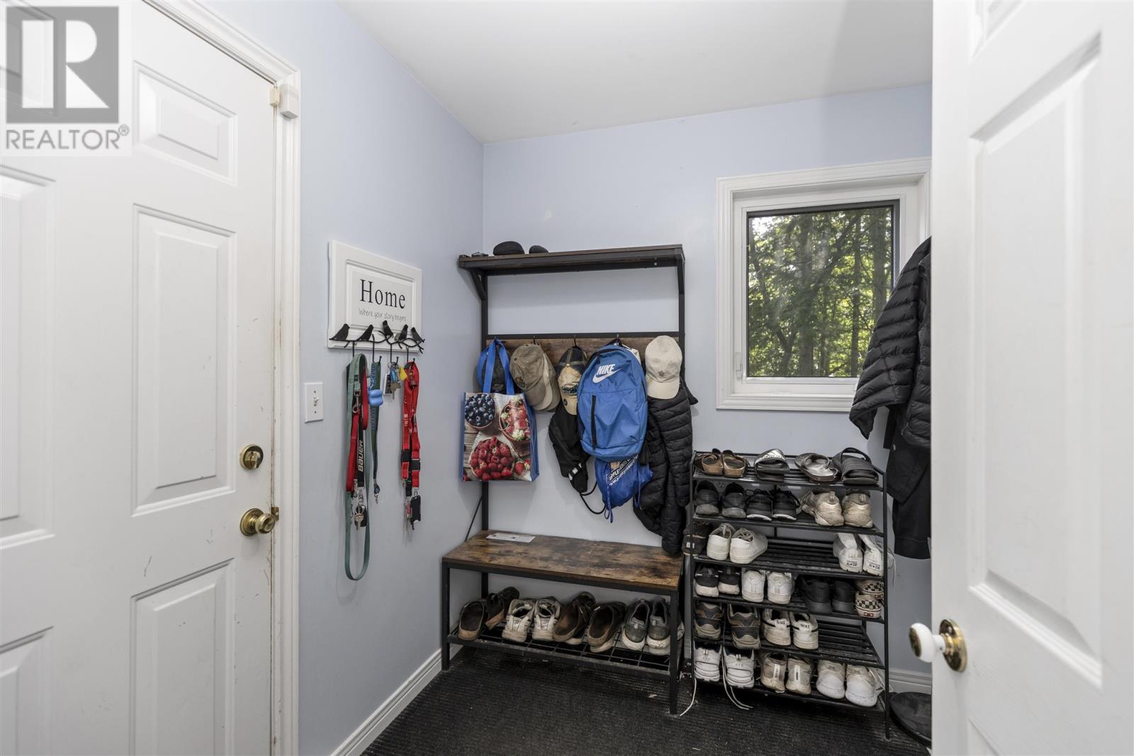 Photo 10 of 4144 Queen St E, Sault Ste Marie ON