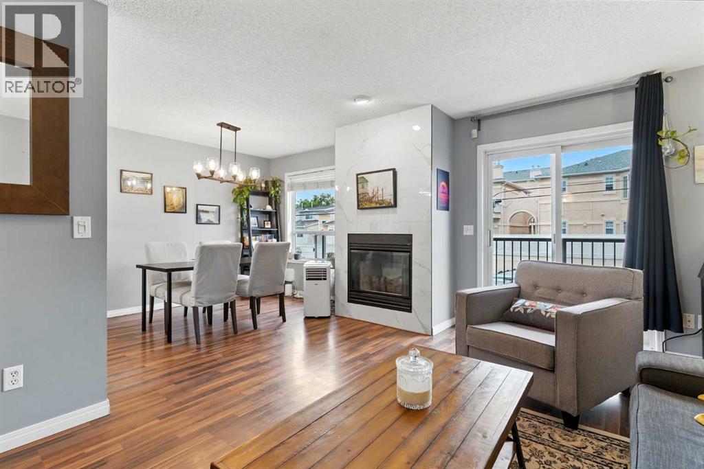 Photo 17 of 2 2207 28 Street Sw, Calgary AB