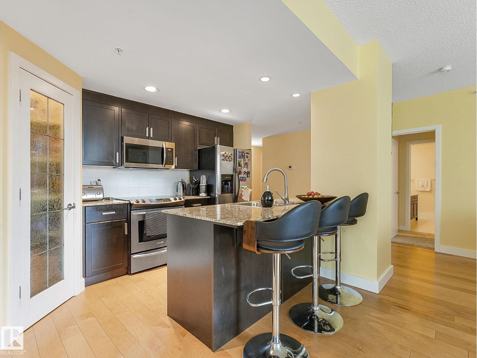 Photo 17 of 301 10028 119 St Nw, Edmonton AB