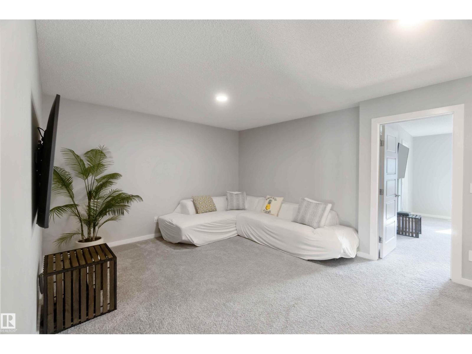 Photo 24 of 15847 22 Av Sw, Edmonton AB