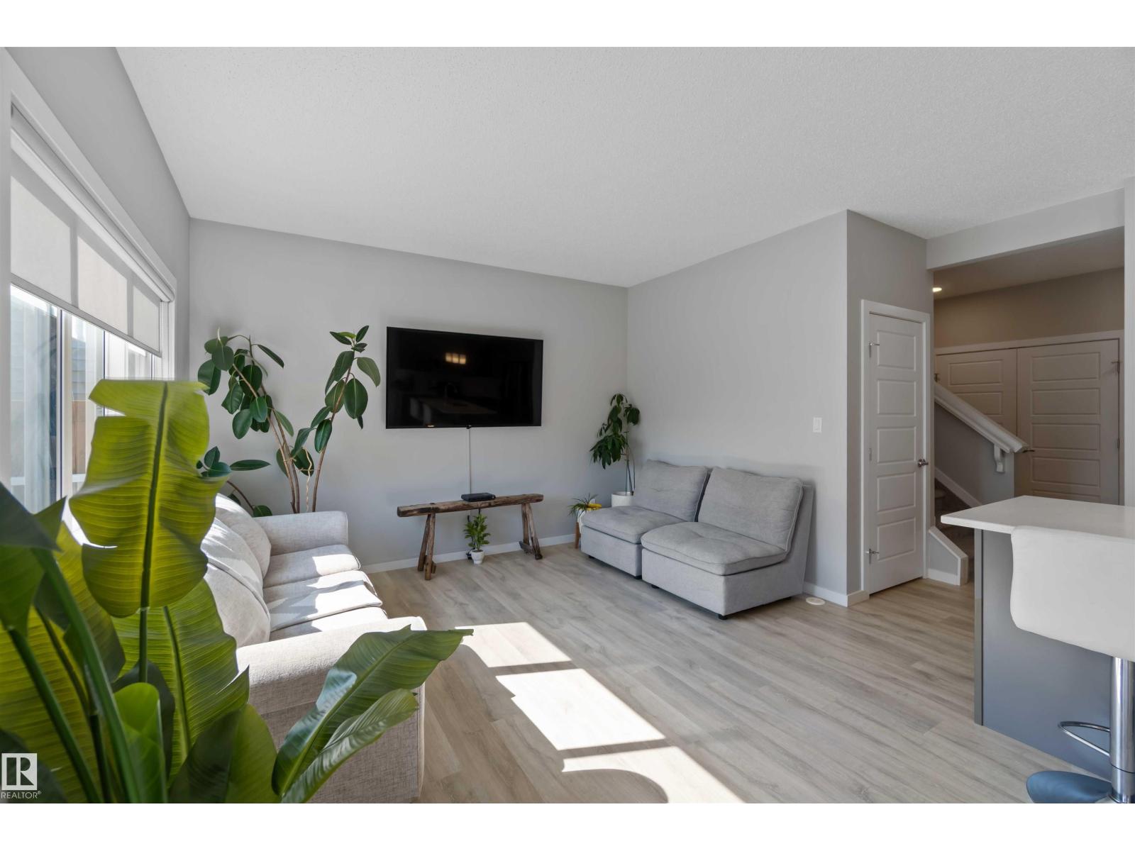 Photo 17 of 15847 22 Av Sw, Edmonton AB
