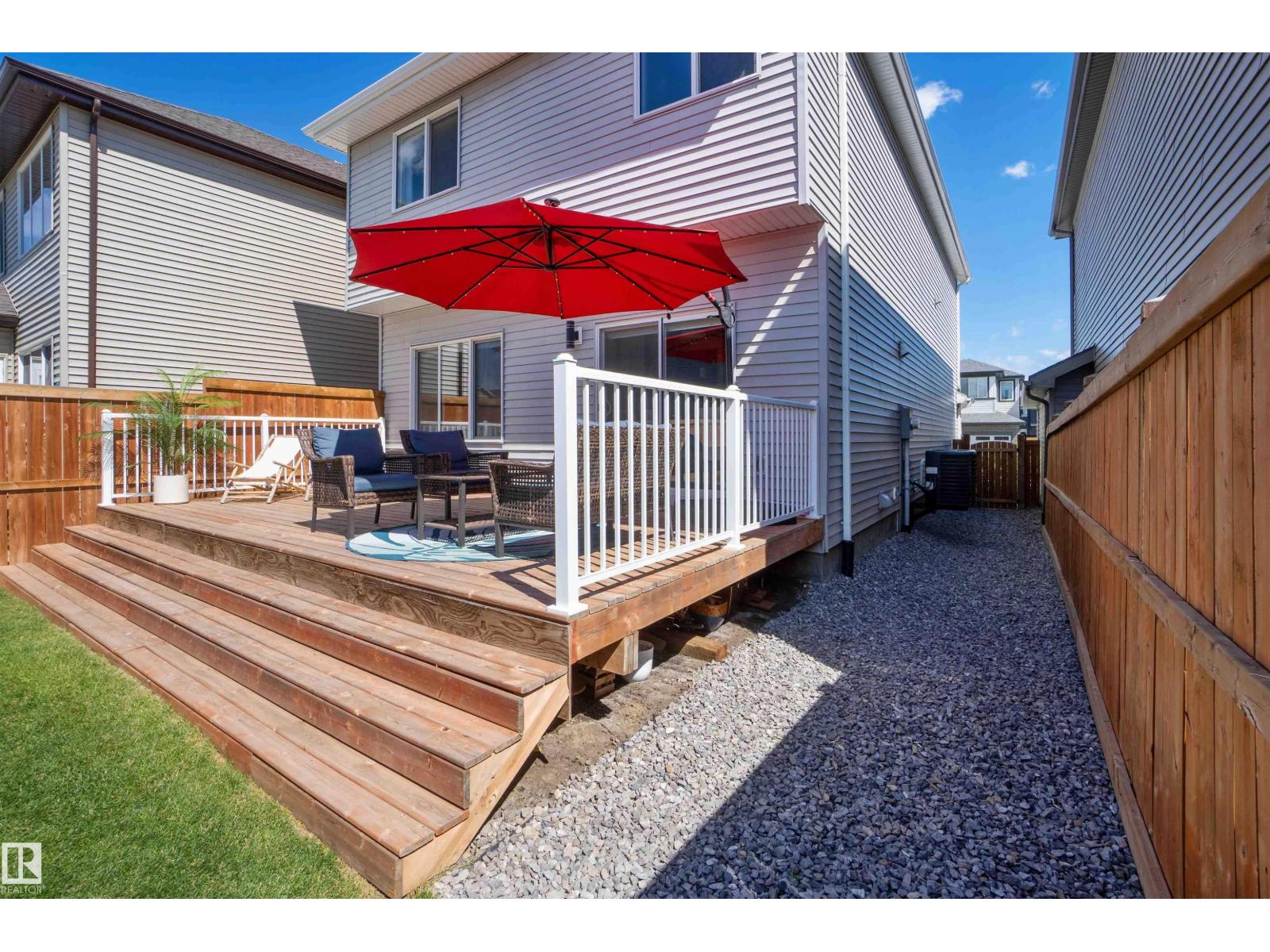 Photo 42 of 15847 22 Av Sw, Edmonton AB