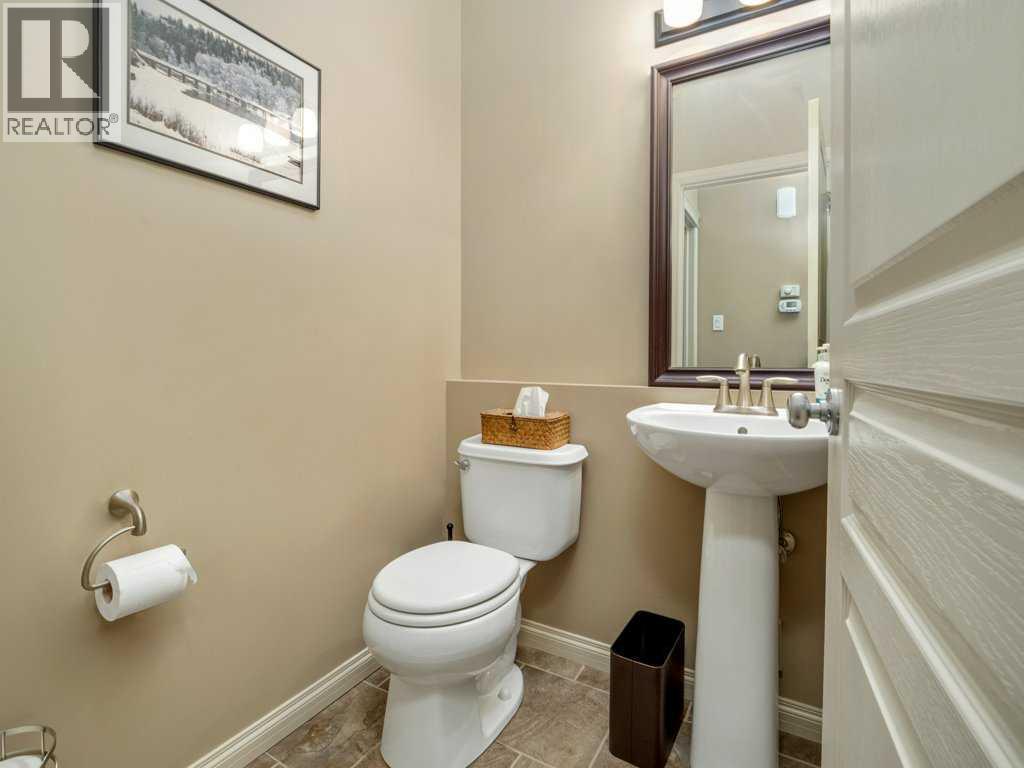 Photo 6 of 104 Firelight Way W, Lethbridge AB