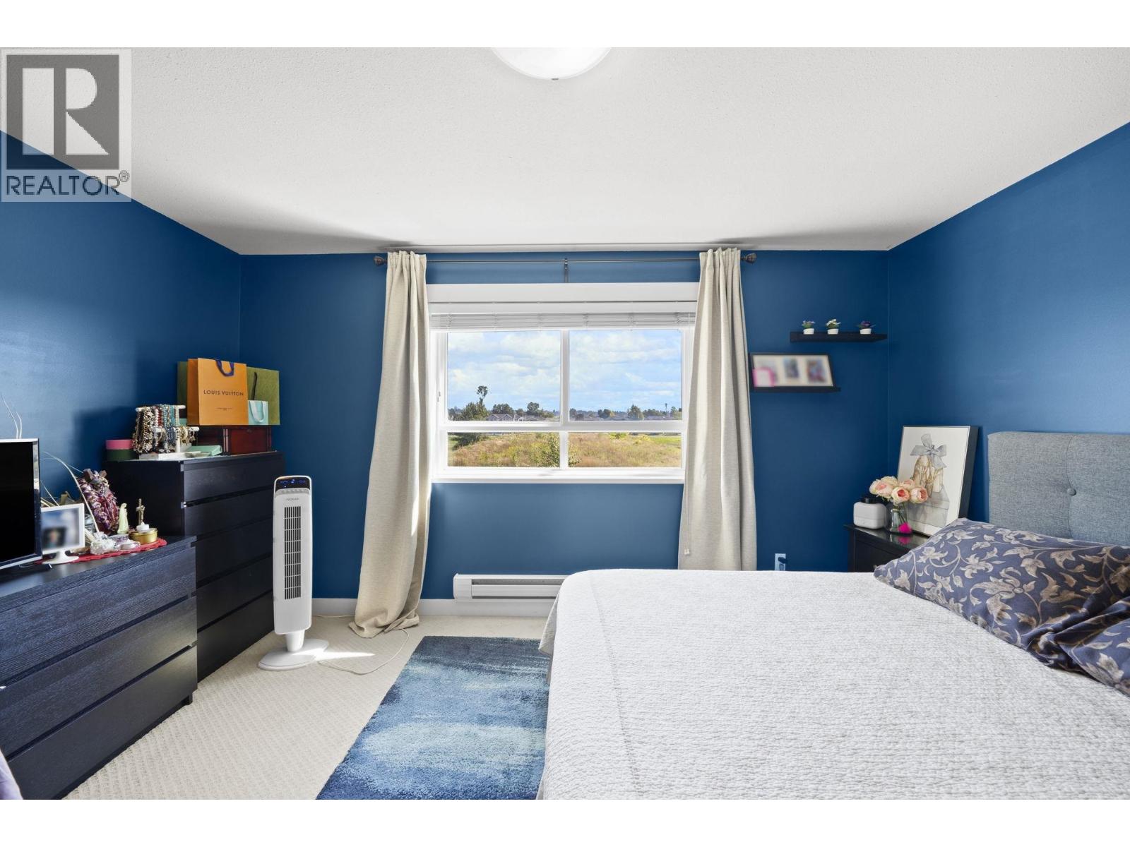 Photo 15 of 30 1130 Ewen Avenue, New Westminster BC