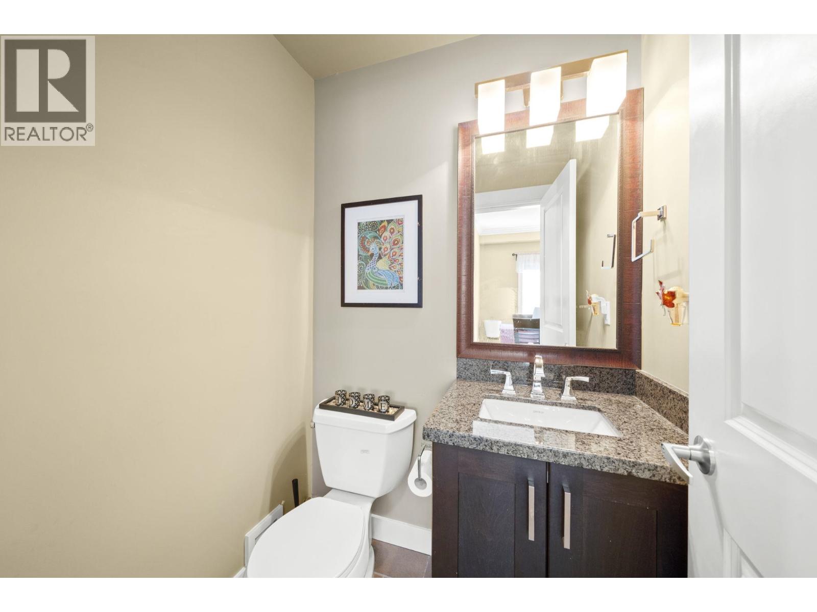 Photo 24 of 30 1130 Ewen Avenue, New Westminster BC