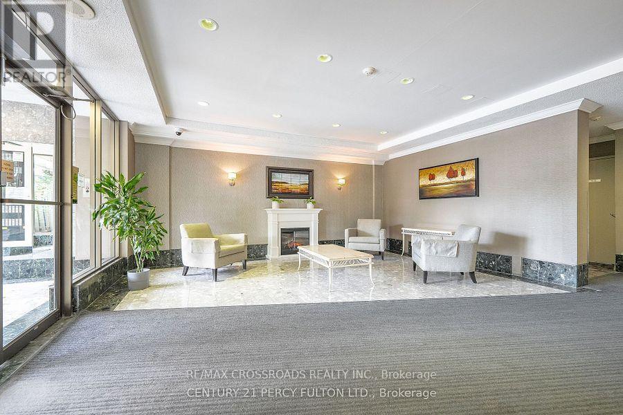 Photo 6 of 1228 3 Greystone Walk Drive, Toronto ON