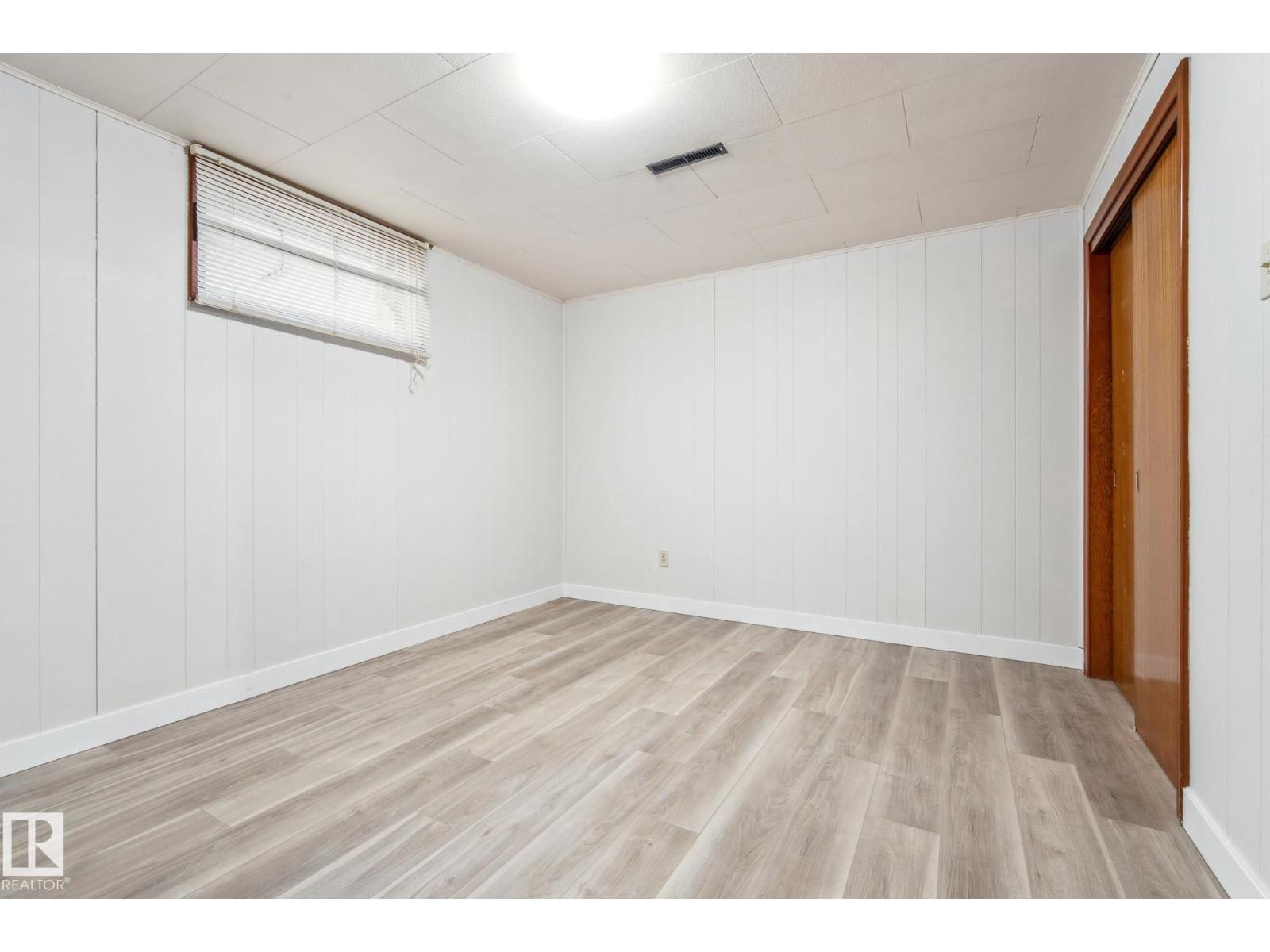 Photo 29 of 6007 95 Av Nw, Edmonton AB