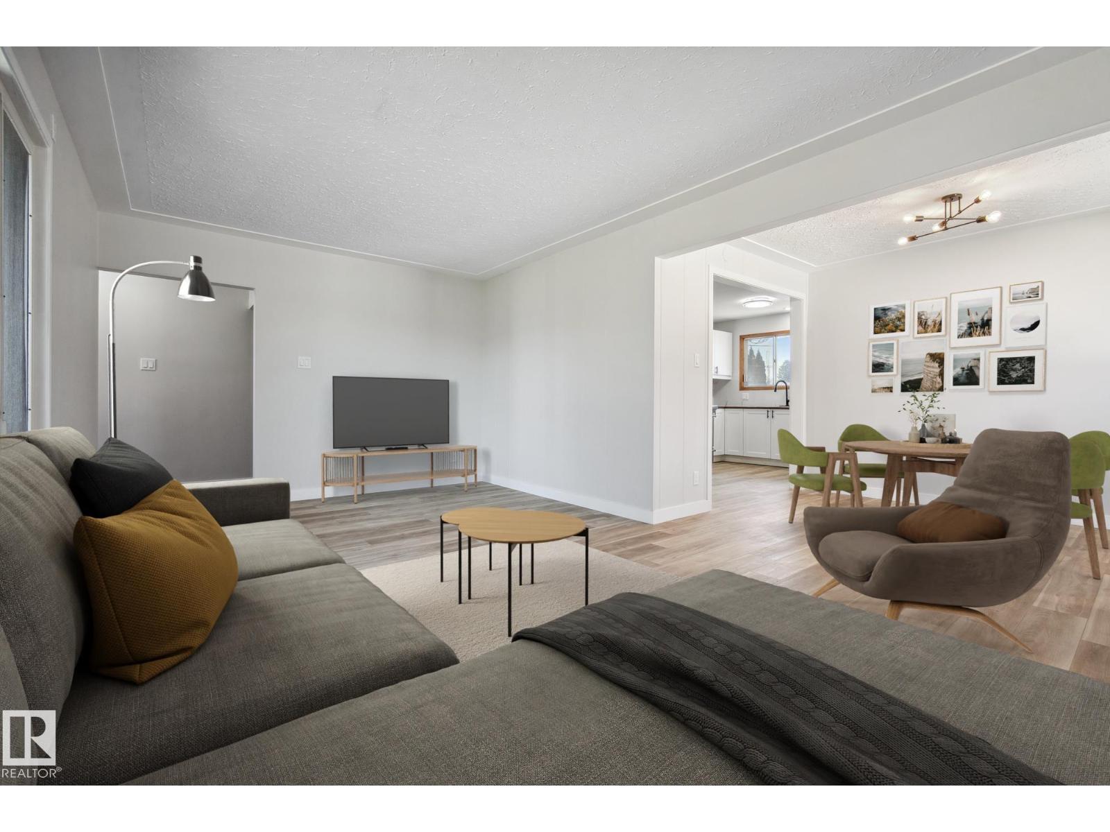Photo 3 of 6007 95 Av Nw, Edmonton AB