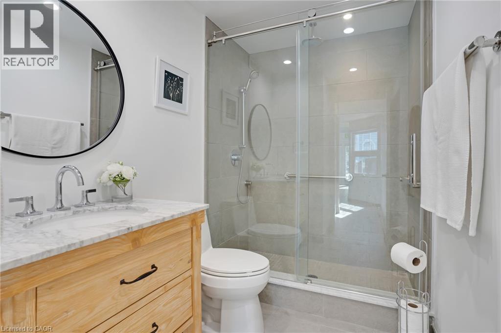 Photo 21 of 41 Quinte Crescent, Kitchener ON