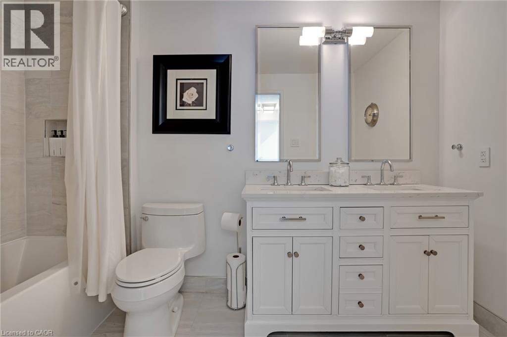 Photo 29 of 41 Quinte Crescent, Kitchener ON