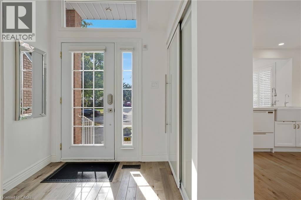 Photo 6 of 41 Quinte Crescent, Kitchener ON