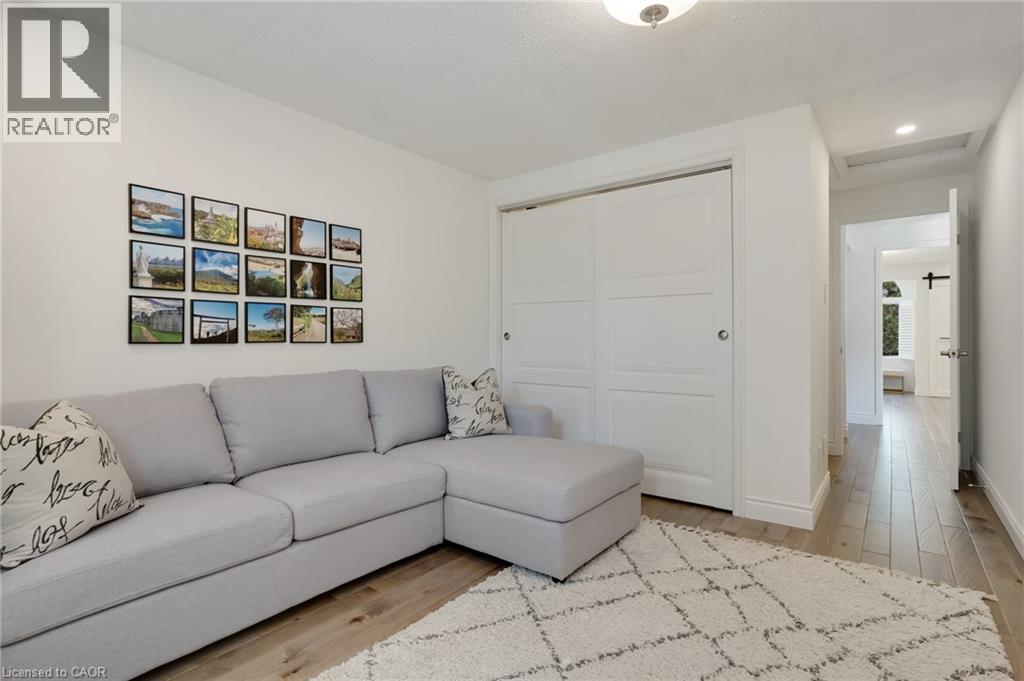Photo 33 of 41 Quinte Crescent, Kitchener ON