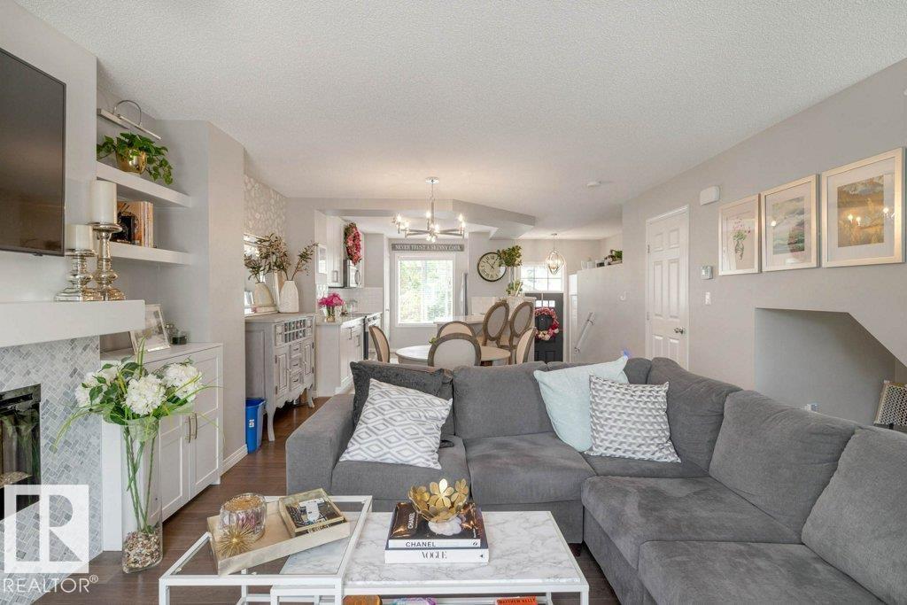 Photo 15 of 41 7385 Edgemont Wy Nw, Edmonton AB