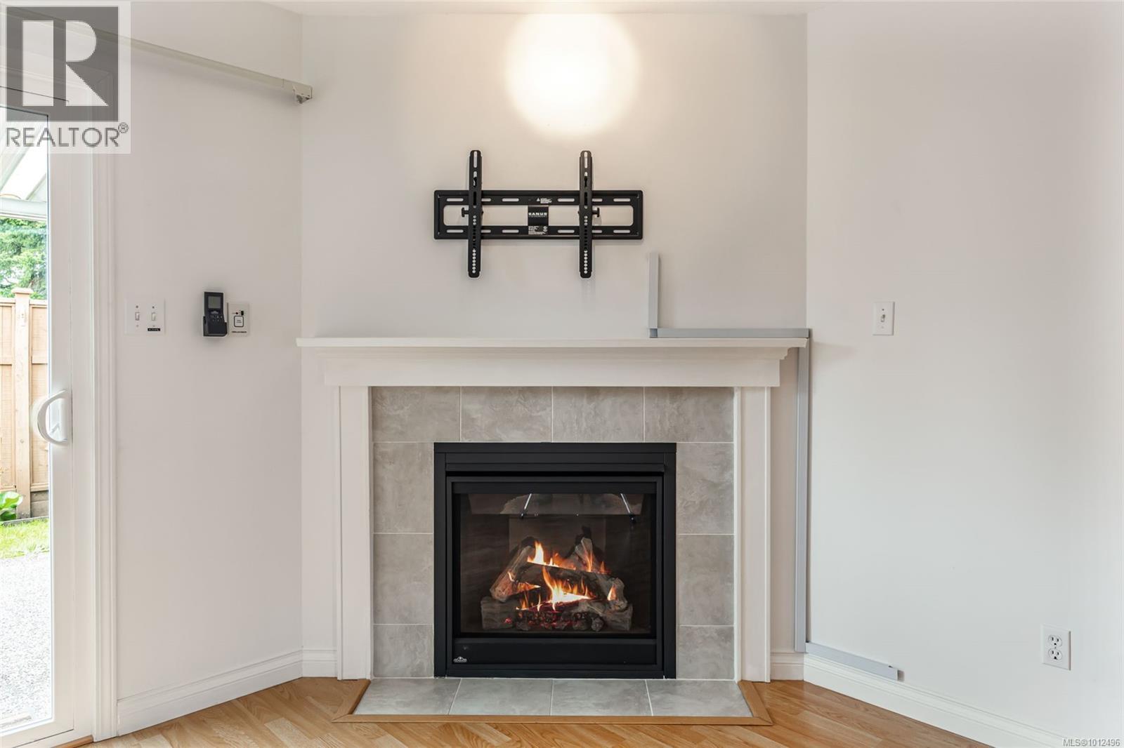 Photo 11 of 103 240 Stanford Ave E, Parksville BC