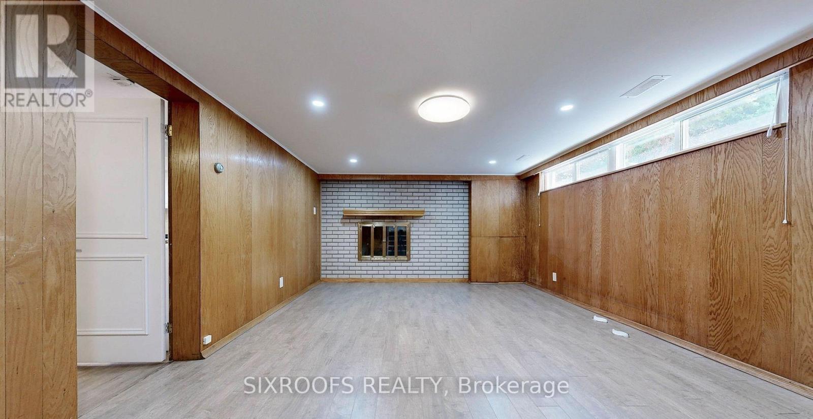 Photo 6 of Lower 60 Beacham Crescent, Toronto ON