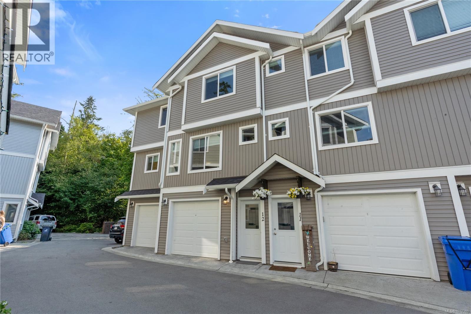 Photo 1 of 12 6790 Grant Rd W, Sooke BC