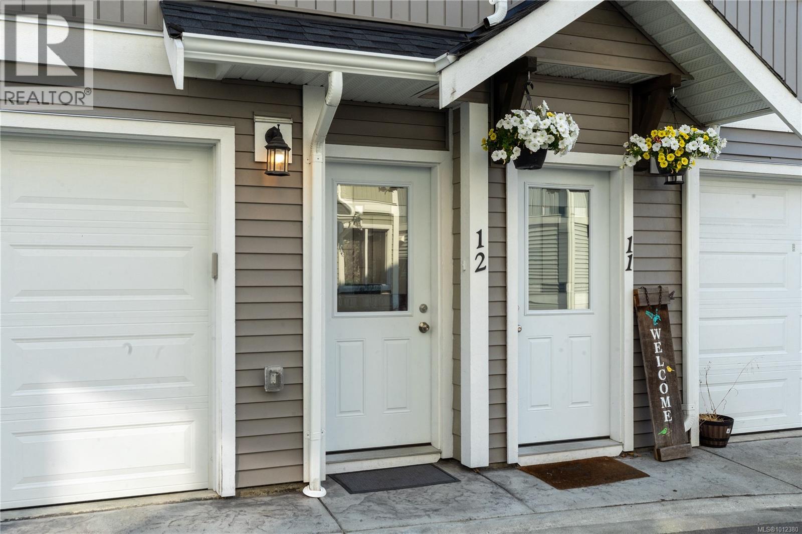 Photo 2 of 12 6790 Grant Rd W, Sooke BC