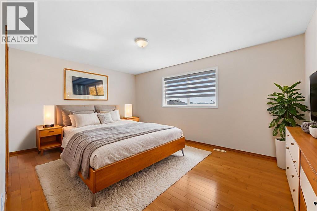 Photo 17 of 81 Taracove Crescent Ne, Calgary AB