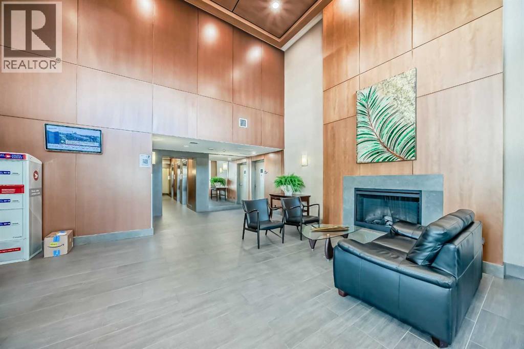 Photo 3 of 1004 77 Spruce Place Sw, Calgary AB