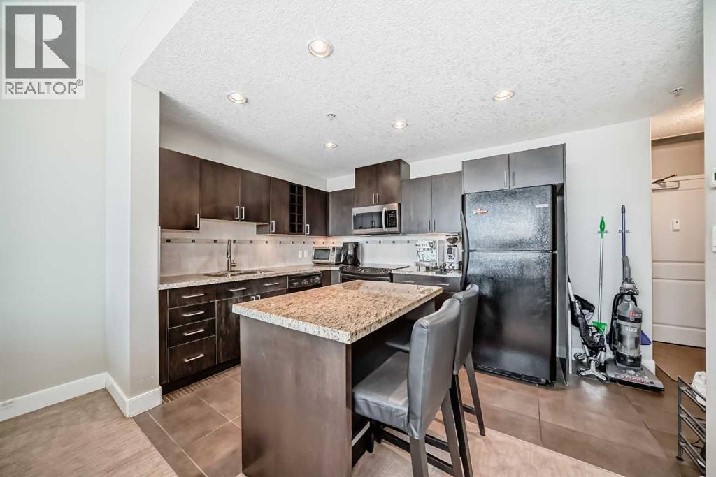 Photo 9 of 1004 77 Spruce Place Sw, Calgary AB