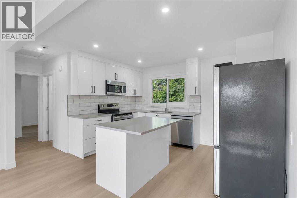 Photo 17 of 1528 48 Street Se, Calgary AB