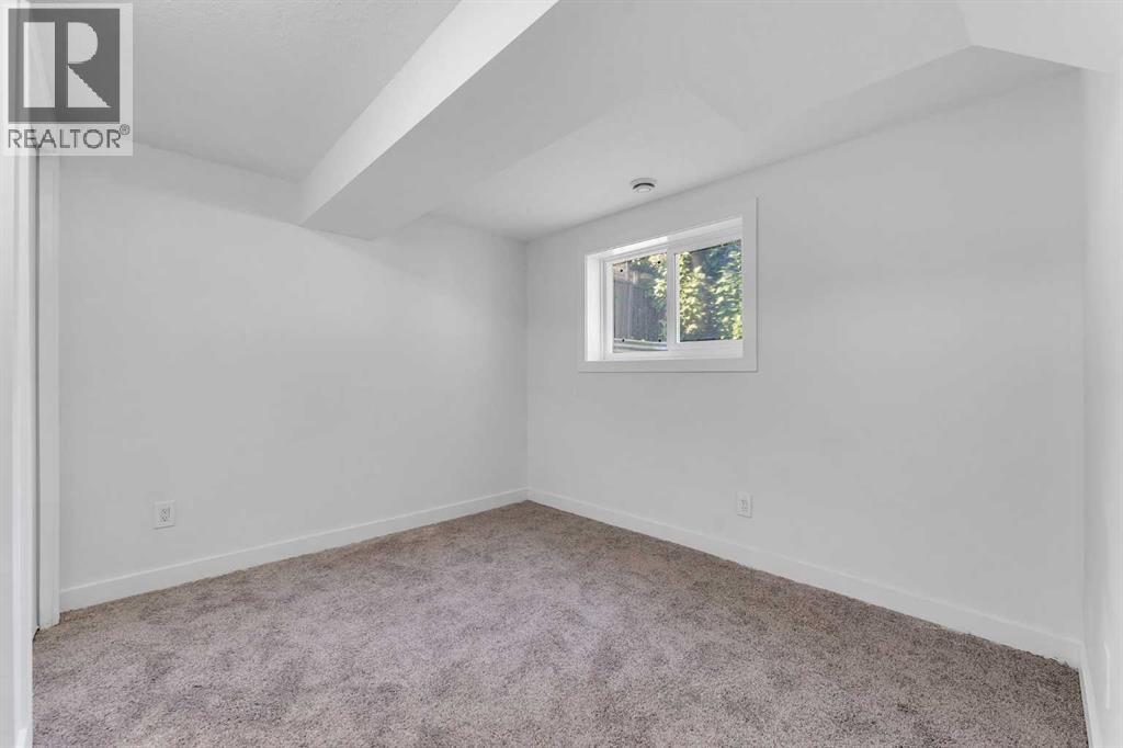Photo 33 of 1528 48 Street Se, Calgary AB