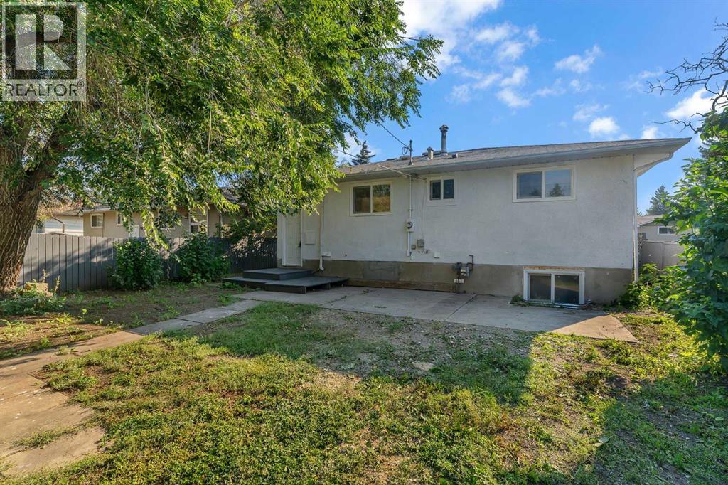 Photo 37 of 1528 48 Street Se, Calgary AB