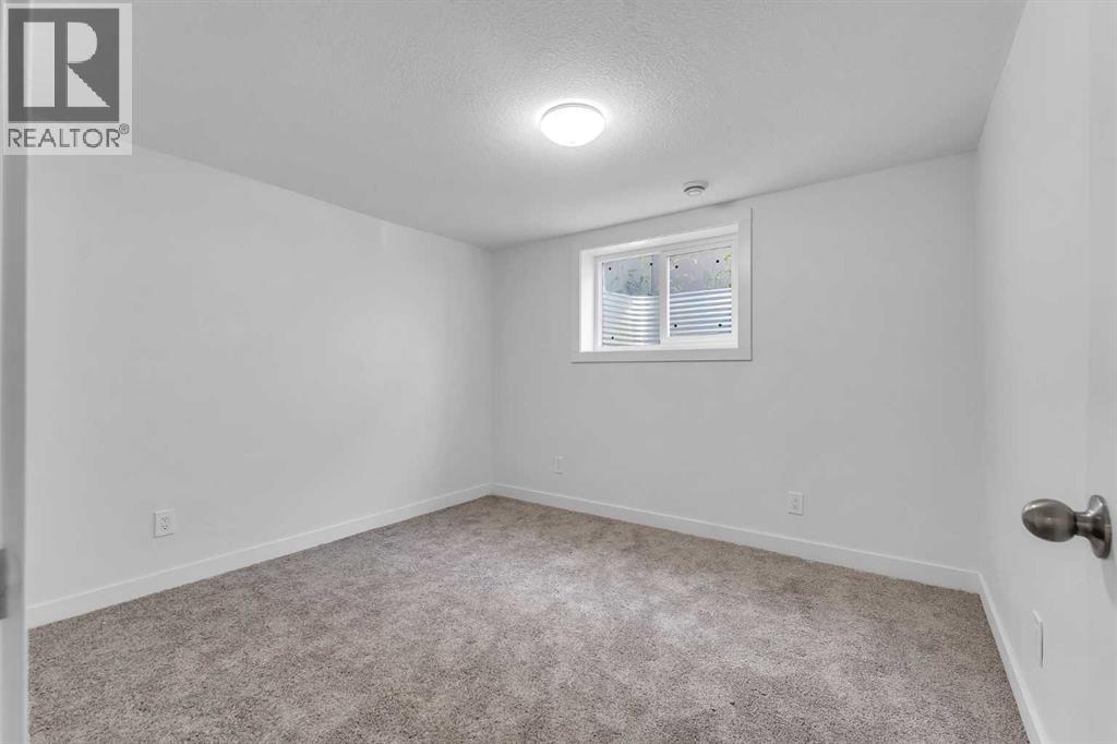Photo 30 of 1528 48 Street Se, Calgary AB