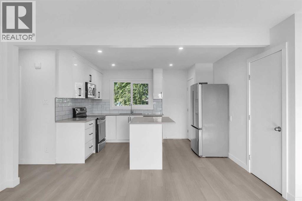 Photo 10 of 1528 48 Street Se, Calgary AB