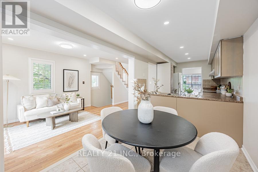 Photo 10 of 13 Ventura Lane, Ajax ON