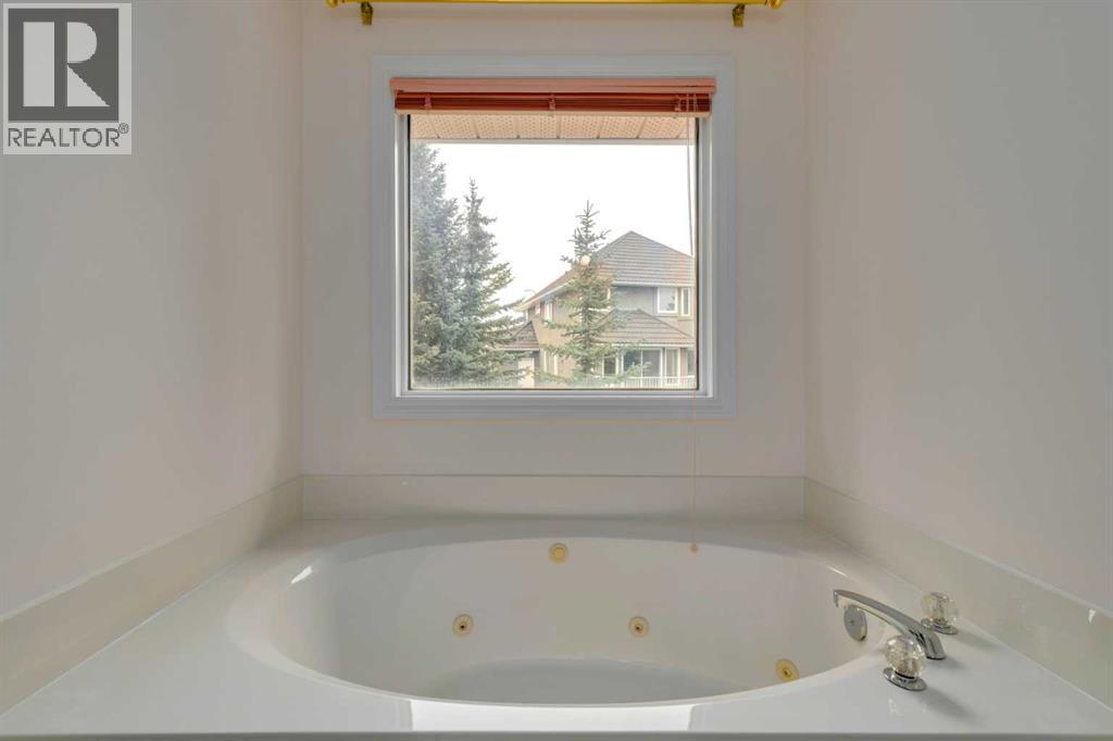 Photo 21 of 10274 Hamptons Boulevard Nw, Calgary AB