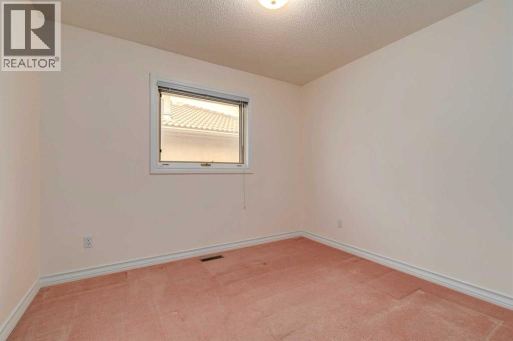 Photo 23 of 10274 Hamptons Boulevard Nw, Calgary AB