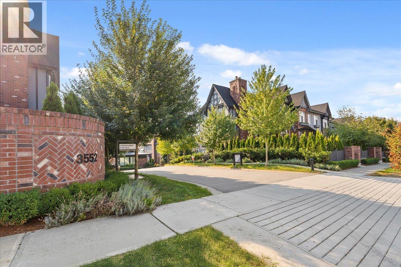 Photo 30 of 12 3552 Victoria Drive, Coquitlam BC
