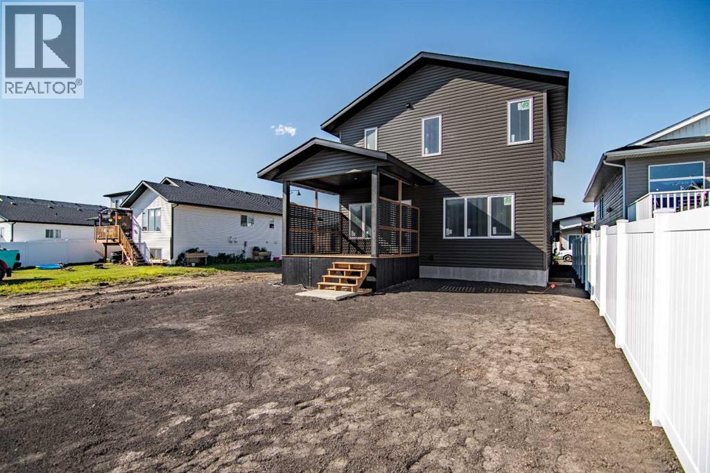 Photo 10 of 202 Livingston Close, Red Deer AB