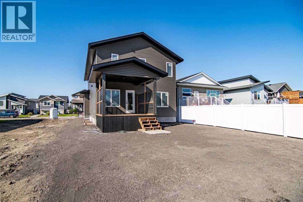 Photo 12 of 202 Livingston Close, Red Deer AB