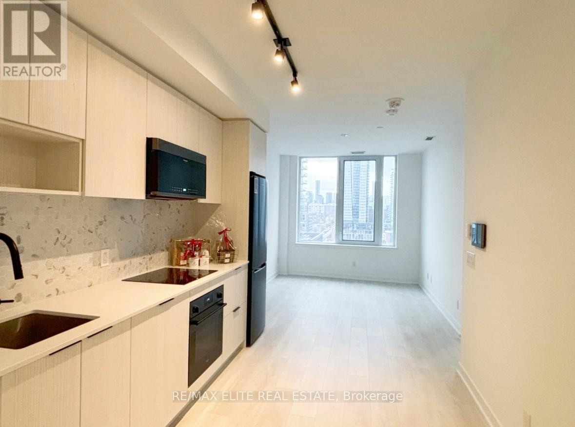 Photo 4 of 920 5 Defries Street, Toronto ON