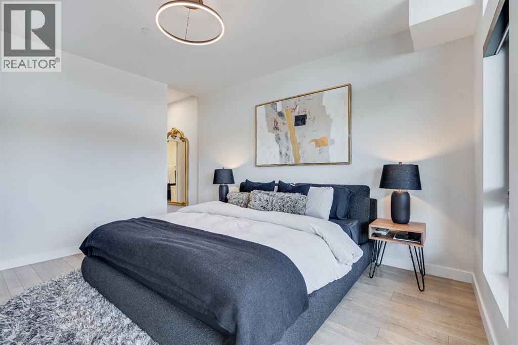 Photo 23 of 205 835 78 Street Sw, Calgary AB