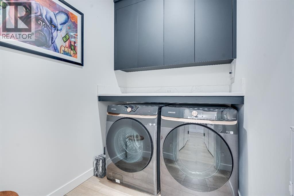 Photo 8 of 205 835 78 Street Sw, Calgary AB