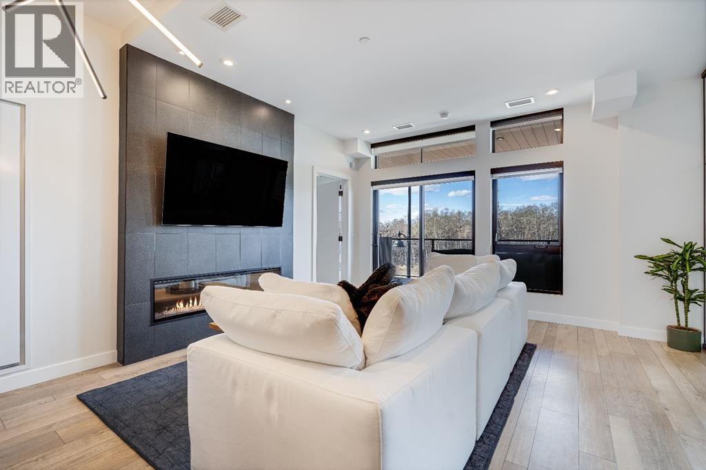 Photo 19 of 205 835 78 Street Sw, Calgary AB