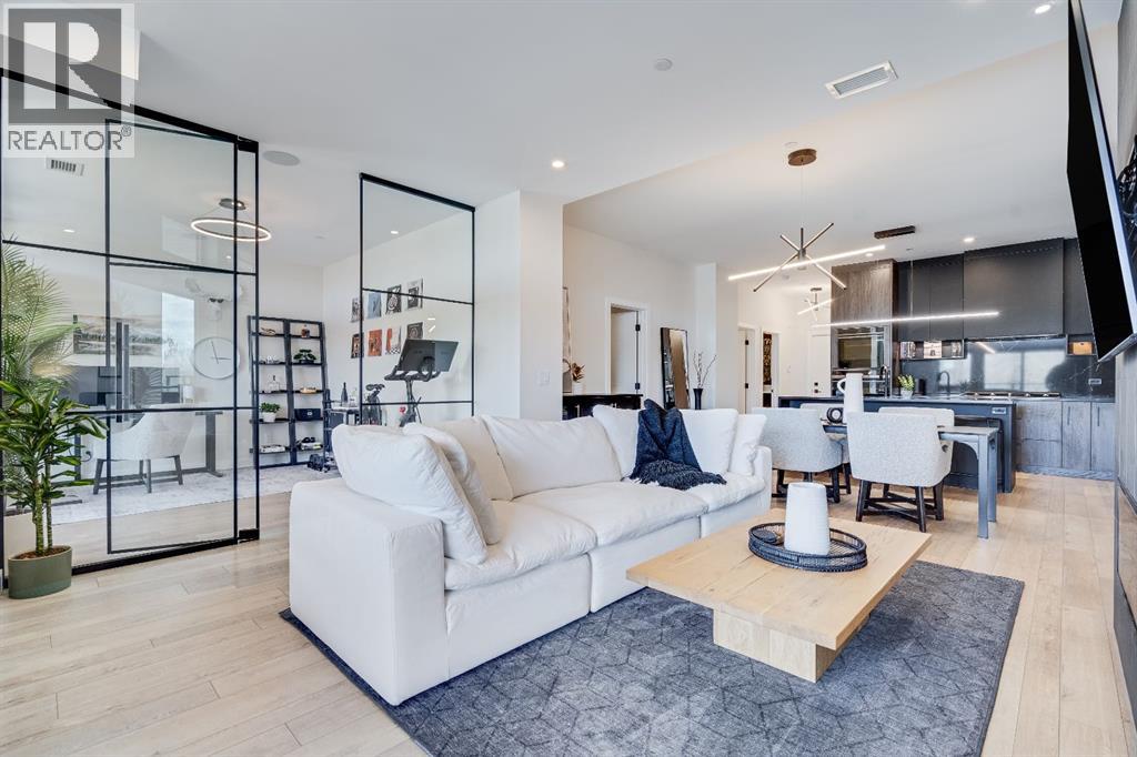 Photo 1 of 205 835 78 Street Sw, Calgary AB