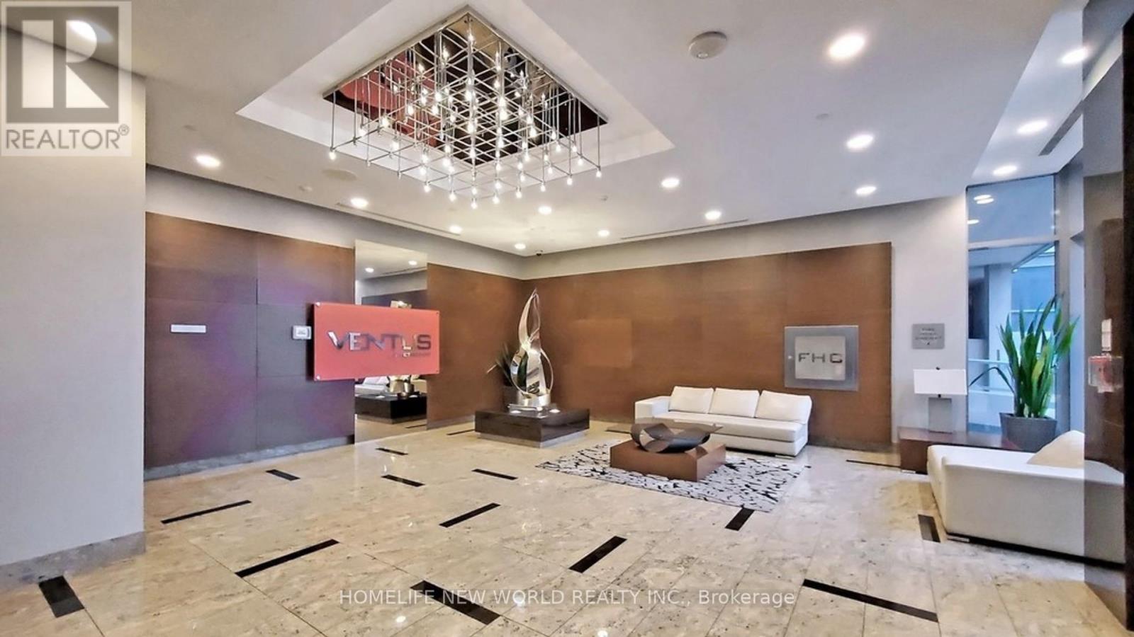 Photo 4 of 1815 181 Village Green Square E, Toronto ON