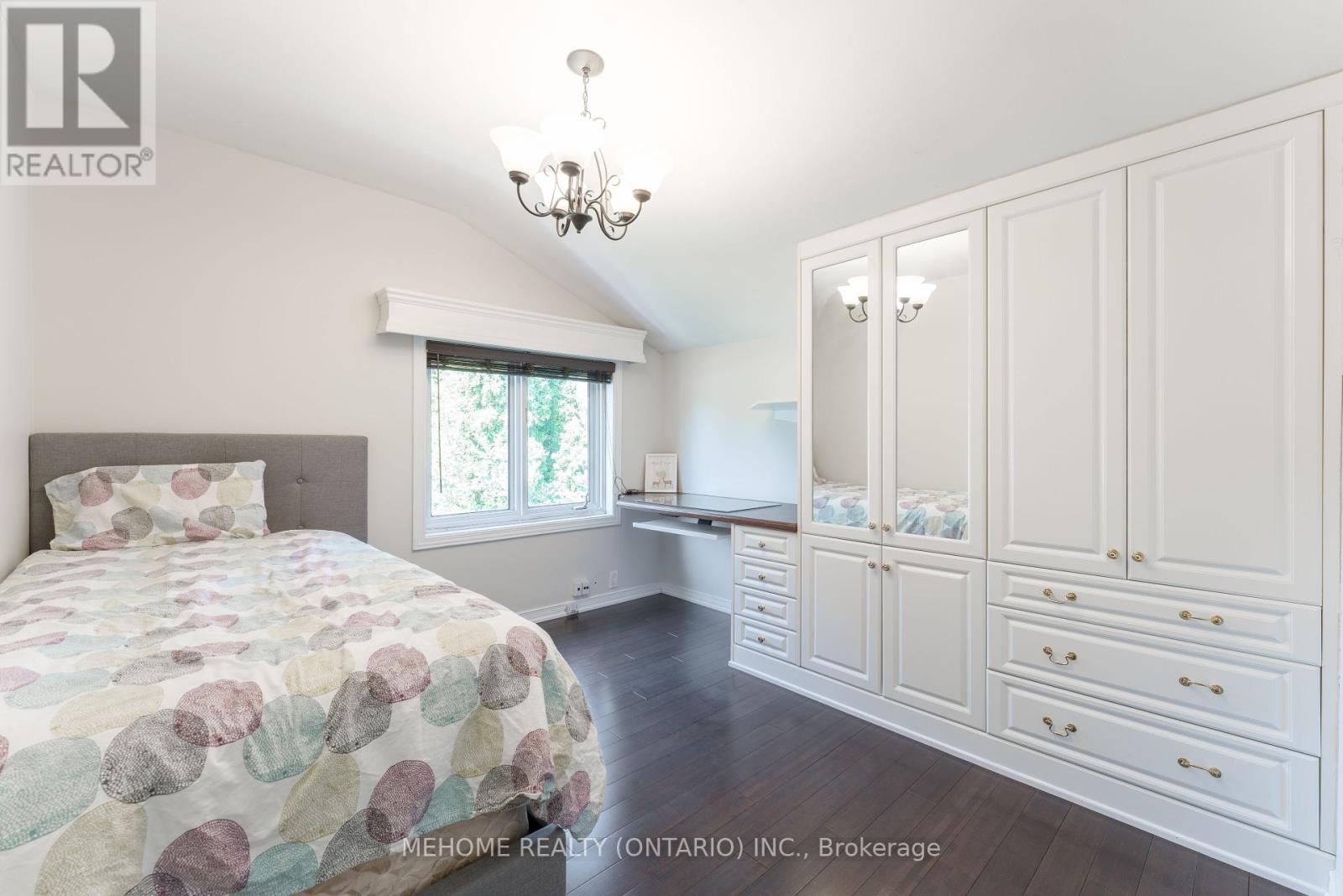Photo 9 of 16 Abbottswood Road, Toronto ON