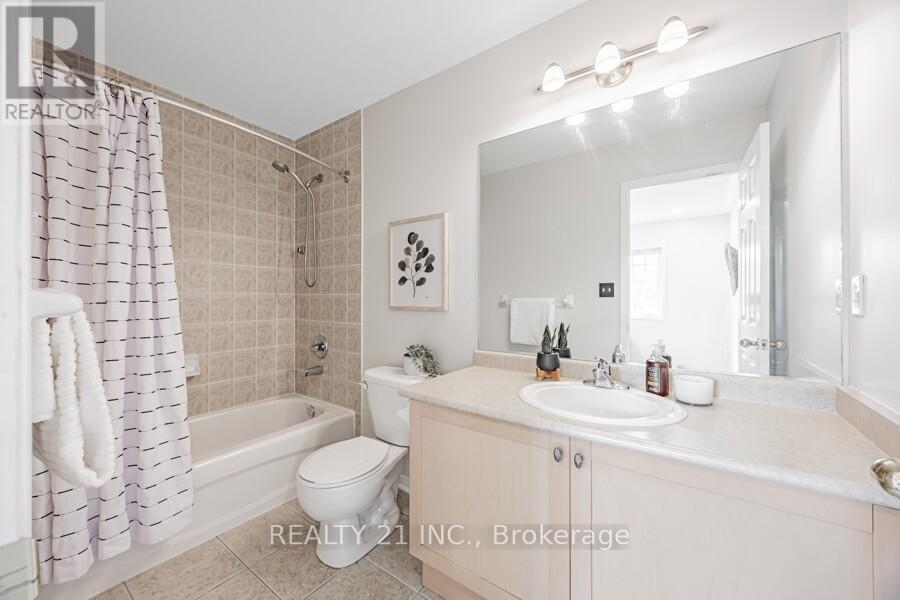 Photo 26 of 13 Ventura Lane, Ajax ON